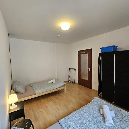 Апартаменты Homes Of Ruhr - Monteurwohnung Arena Гельзенкирхен