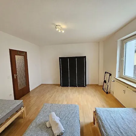 Homes Of Ruhr - Monteurwohnung Arena * Гельзенкирхен